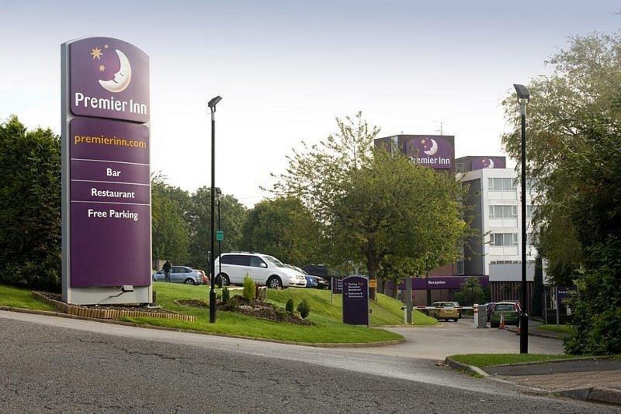 Premier Inn Cardiff North Exterior photo